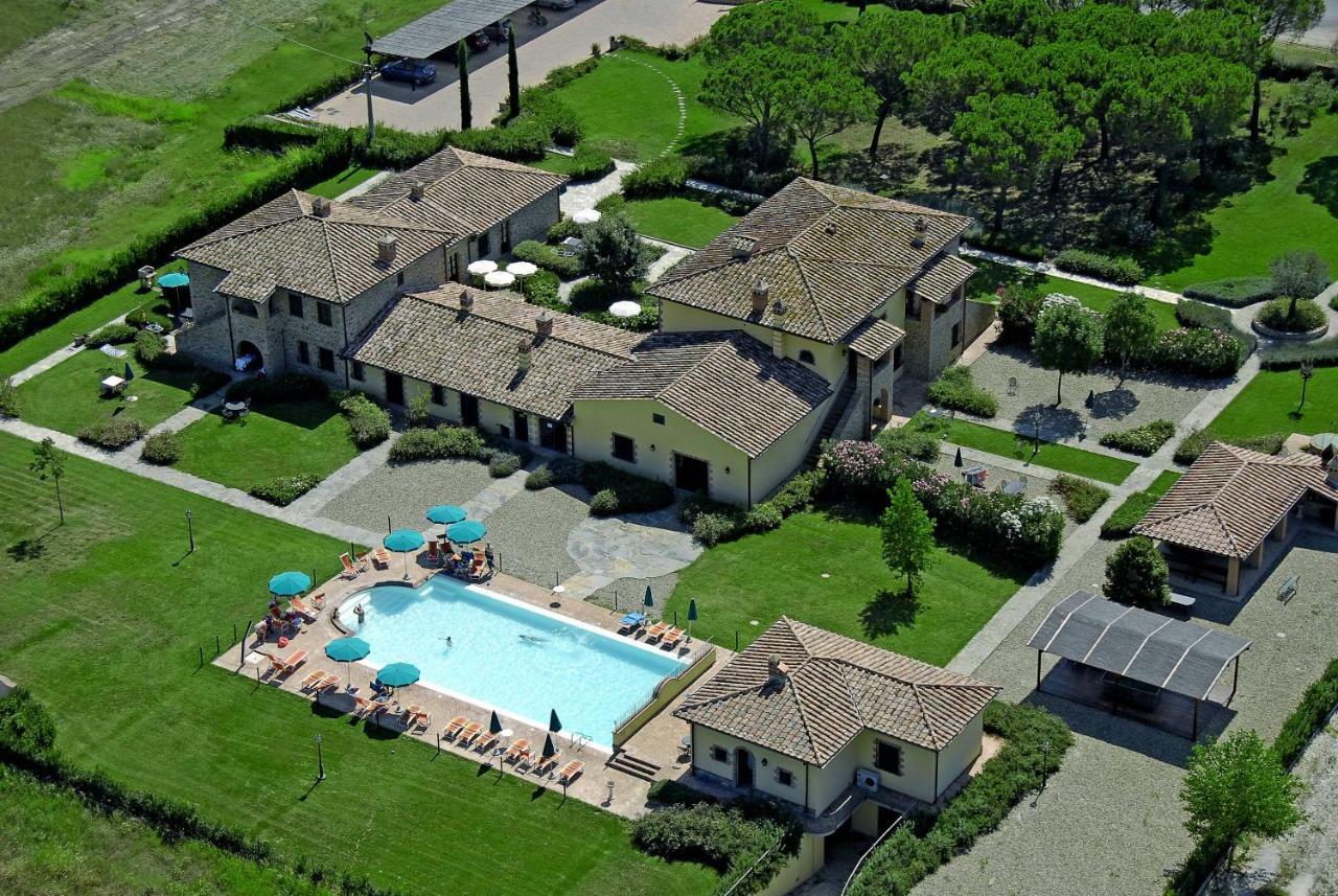 Villa Del Lago - Homelike Villas Кастильоне-дель-Лаго Экстерьер фото